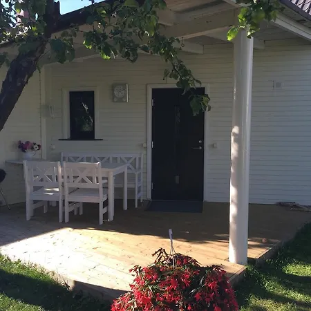 Solar - House With Private Garden