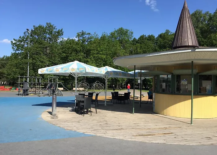 Solar - House With Private Garden 公寓 派尔努